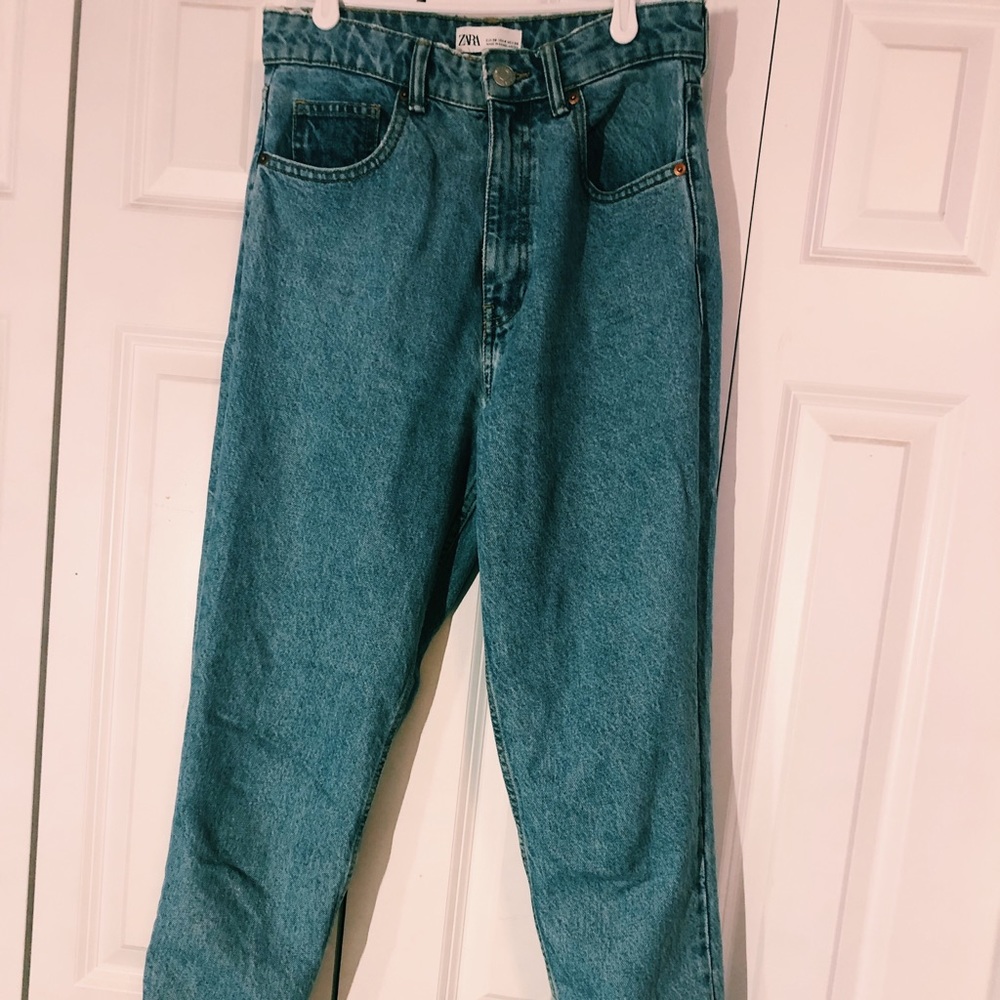 Zara light wash boyfriend jeans